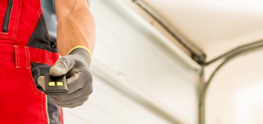 Residential Garage Door Security in Milpitas, California